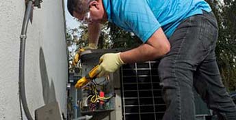 Call Phoenix Heating and Air Conditioning Inc when you need air conditioner maintenance, repair or installation!